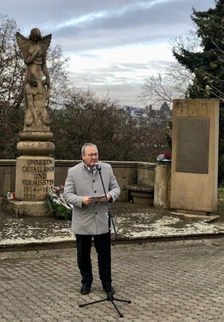 Volkstrauertag, 2025, November, Kranz, Friedhof, 