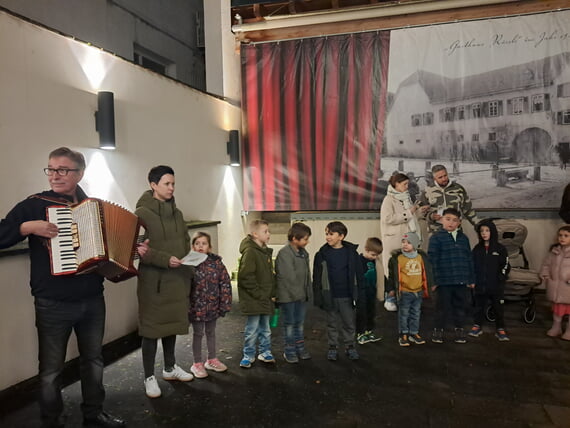 Advent, Mediathek, Medi@Thek, B&uuml;cherei, Dezember, 2025, 