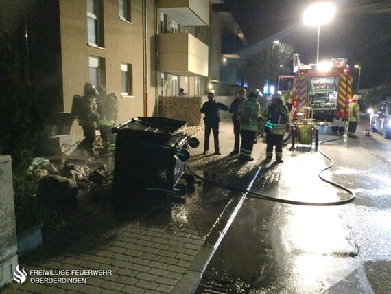 M&uuml;lltonnenbrand