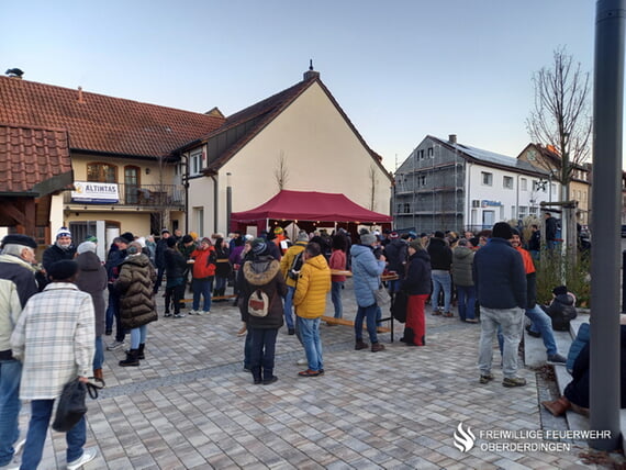 Gl&uuml;hweinausschank FFFFF