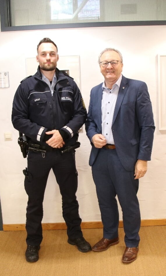 Leiter, polizei, Oberderdingen, M&auml;rz, 2026