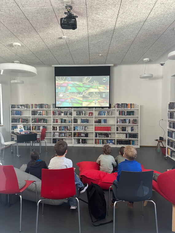 Mediathek, Mario, Mint, 2026, M&auml;rz, April, 