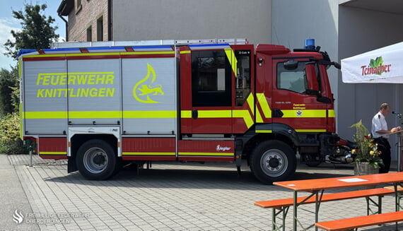 Fahrzeug&uuml;bergabe Knittlingen